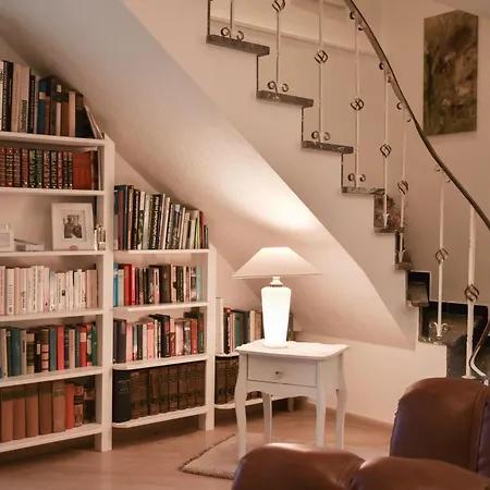 Haus Marianne Am Maar| * 샬켄메렌