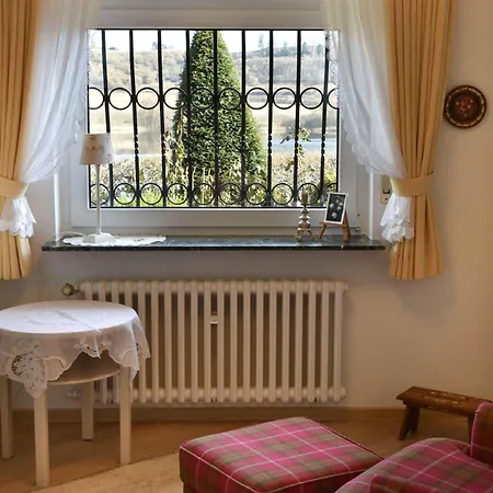 Apartment Haus Marianne Am Maar Schalkenmehren