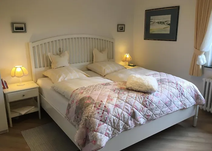 Haus Marianne Am Maar| Apartamento Schalkenmehren